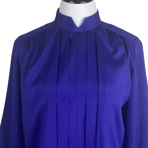 Liz Claiborne Vintage Pleated Front Button Down Back Blouse Women's 8 Purple - Picture 3 of 12